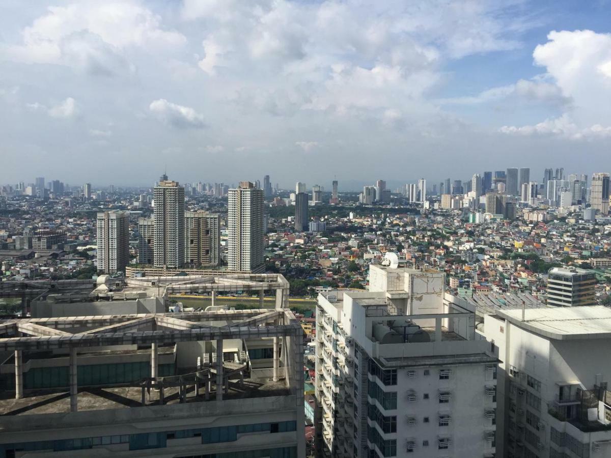 Seven Doors Aparthotels In Gramercy Makati Makati City Exterior photo