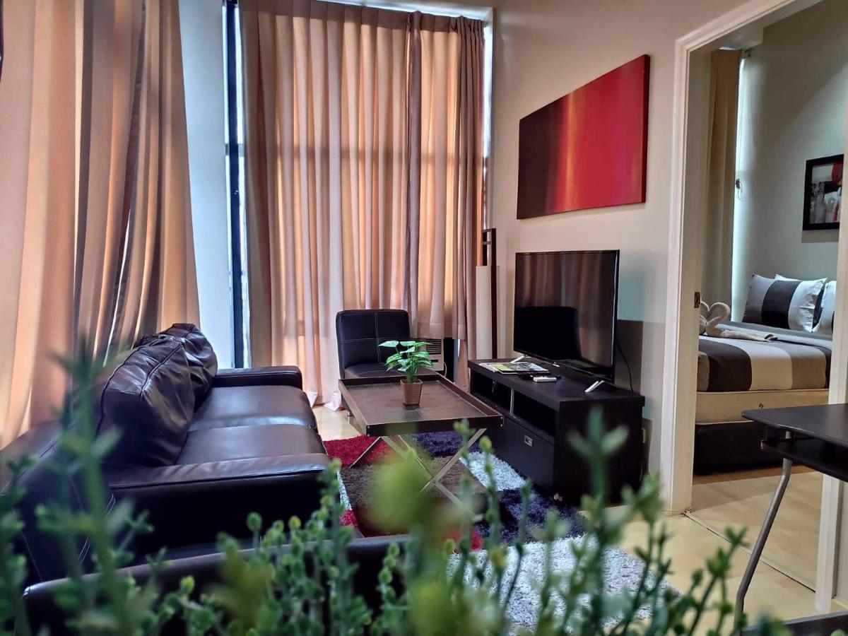 Seven Doors Aparthotels In Gramercy Makati Makati City Exterior photo